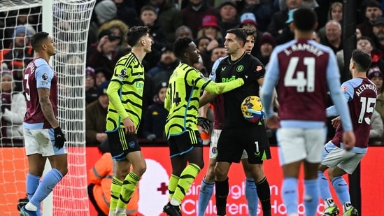 Tanto Unai Emery como Emiliano Martínez están decididos a ganar el Arsenal